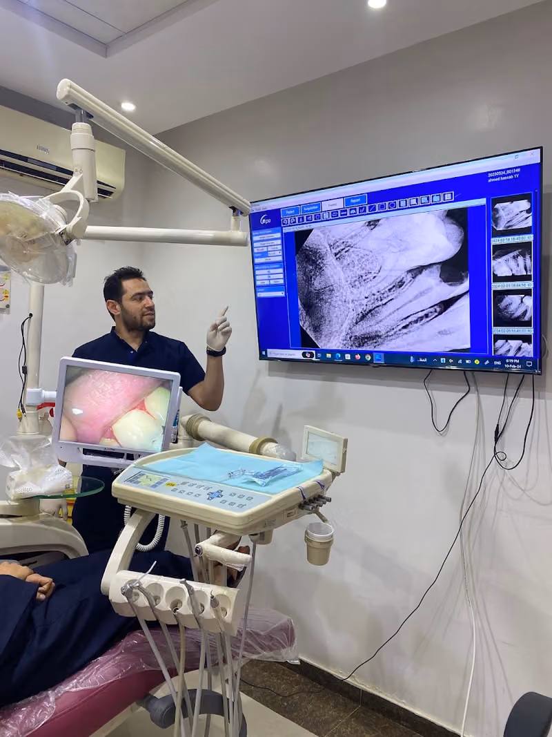 مجمع اضواء الطب العالمى للاسنان
