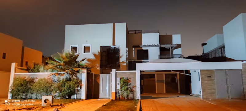 مجمع الضاحية السكني