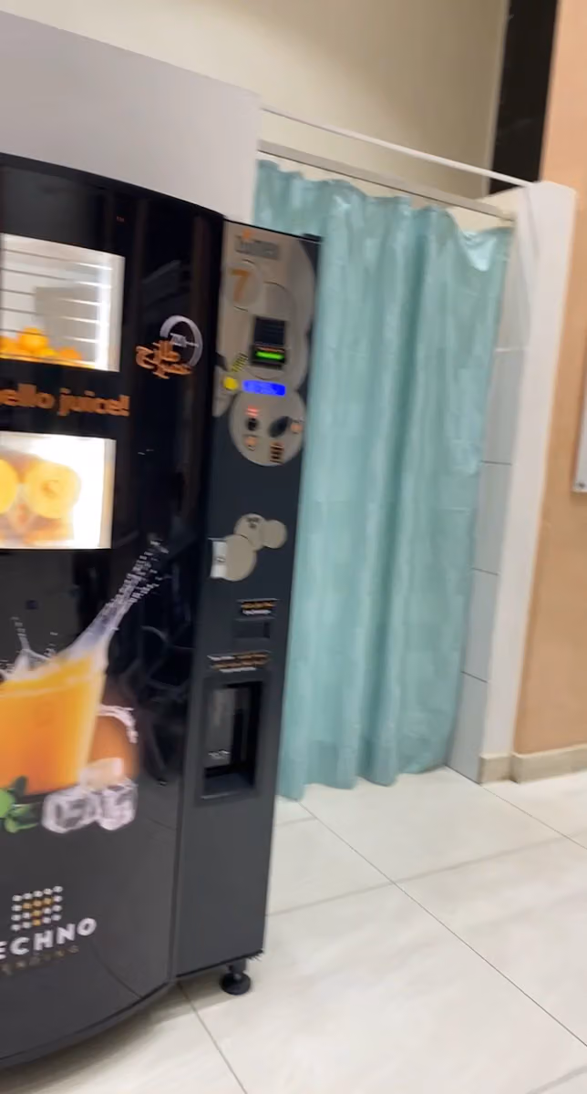 مجمع عيادات اللوتس الطبي