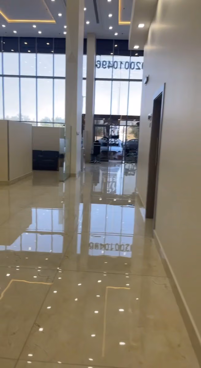 مجمع عيادات السفير لطب الاسنان