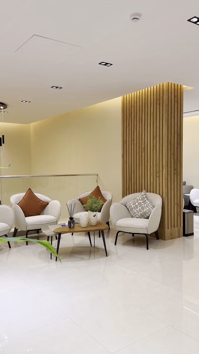 مجمع عيادات بيرل النرجس - Pearl Clinics Narjis