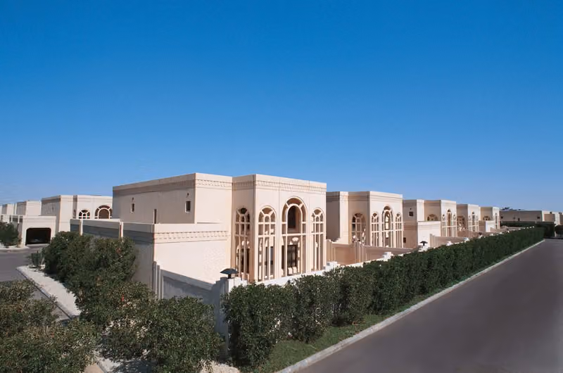 مجمع إشبيلية السكني
