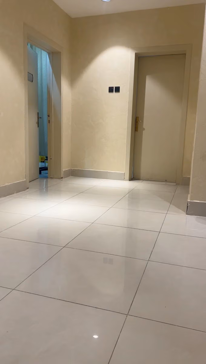 مجمع قمة الطب (أسنان ، جلدية ، ليزر ، تجميل ، , عيون, طب عام)