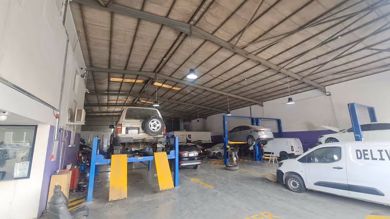 مجتمع المركبات - CarsHub