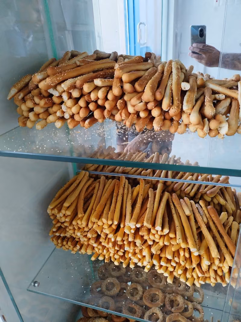 مخبز مصرى مالك الشمرى