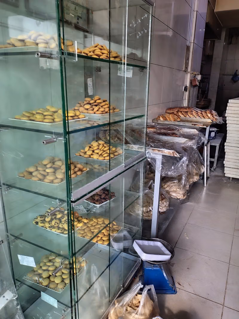 مخبز مصرى مالك الشمرى
