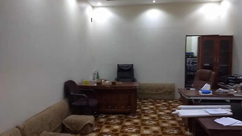 مكتب الصقر الجارح للعقارات