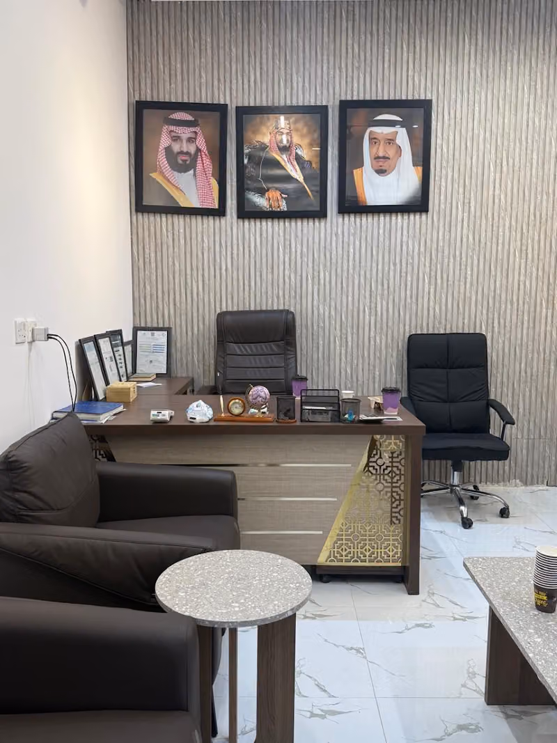 مكتب امواج المحيط للعقارات