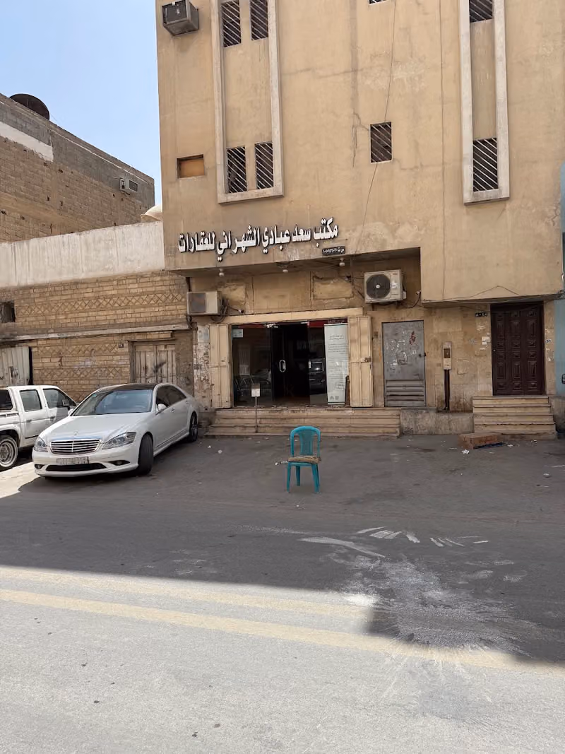 مكتب بن عبادي للعقارات