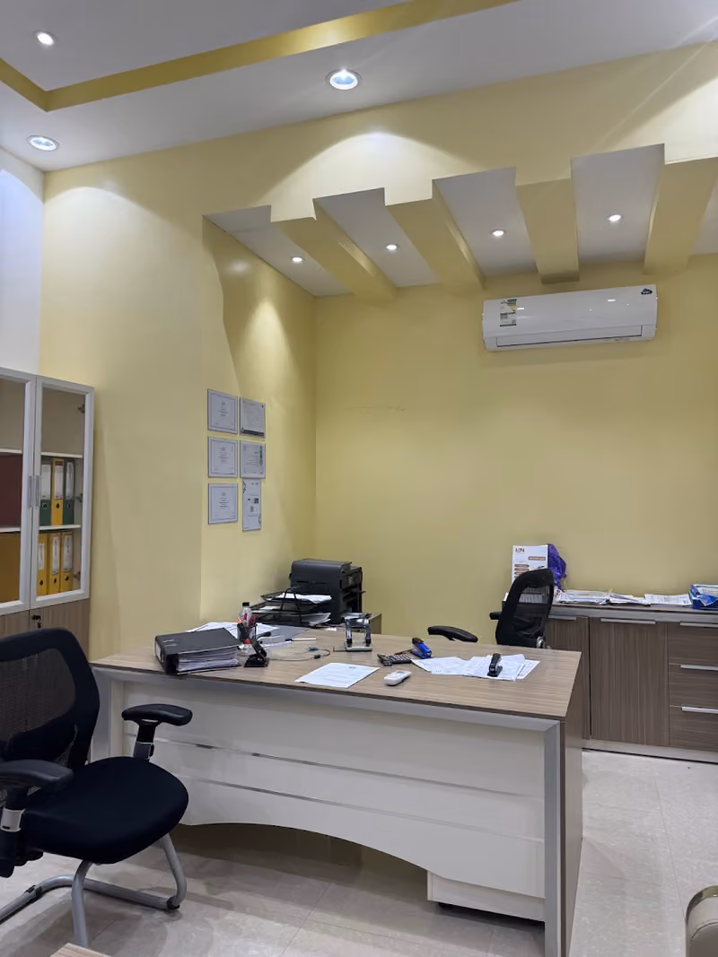 مكتب لان الأعمال للعقارات
