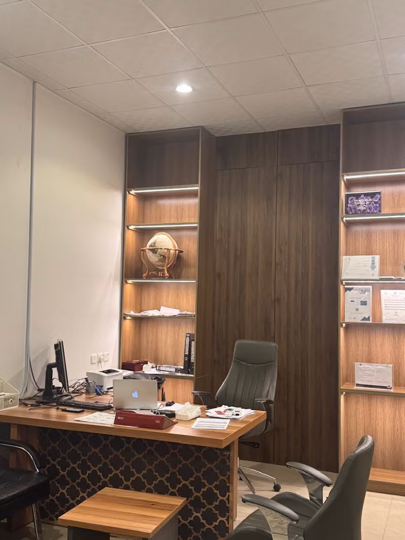 مكتب معين للعقارات