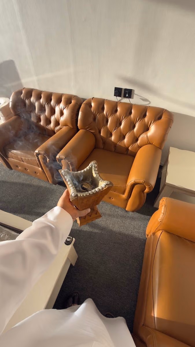 مكتب شلاش للعقارات