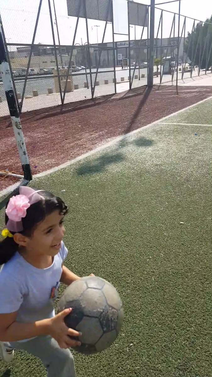 ملاعب وحديقة النسيم