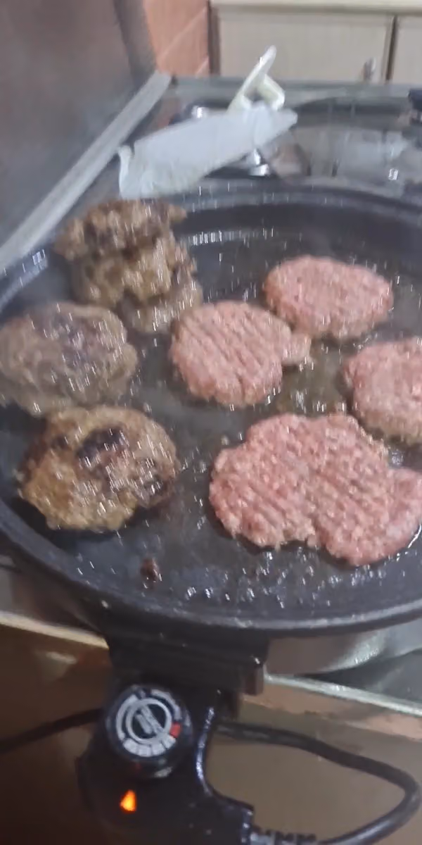 ملعب ابو عذاري