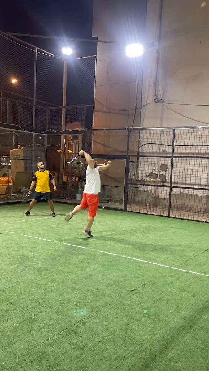 ملعب بادل تايم padel time