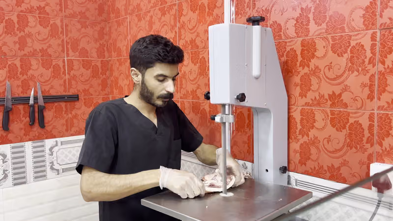 ملحمة ولحم بعجين طيبة حلب