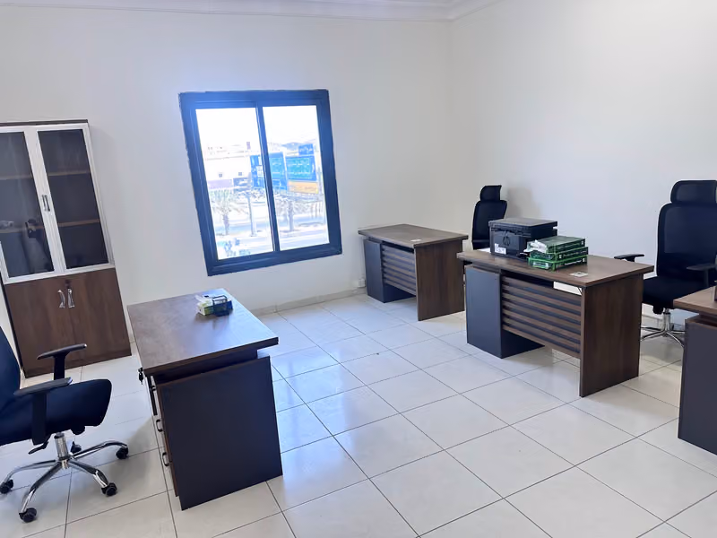 منارات الغرب لتحصيل الديون