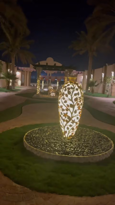 منتجع تو بي تو