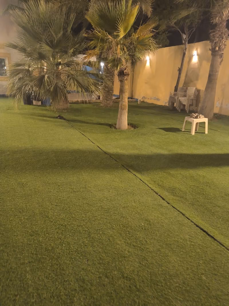 منتجع و شالية و استراحة و قاعة احتفالات ( نيوتن )