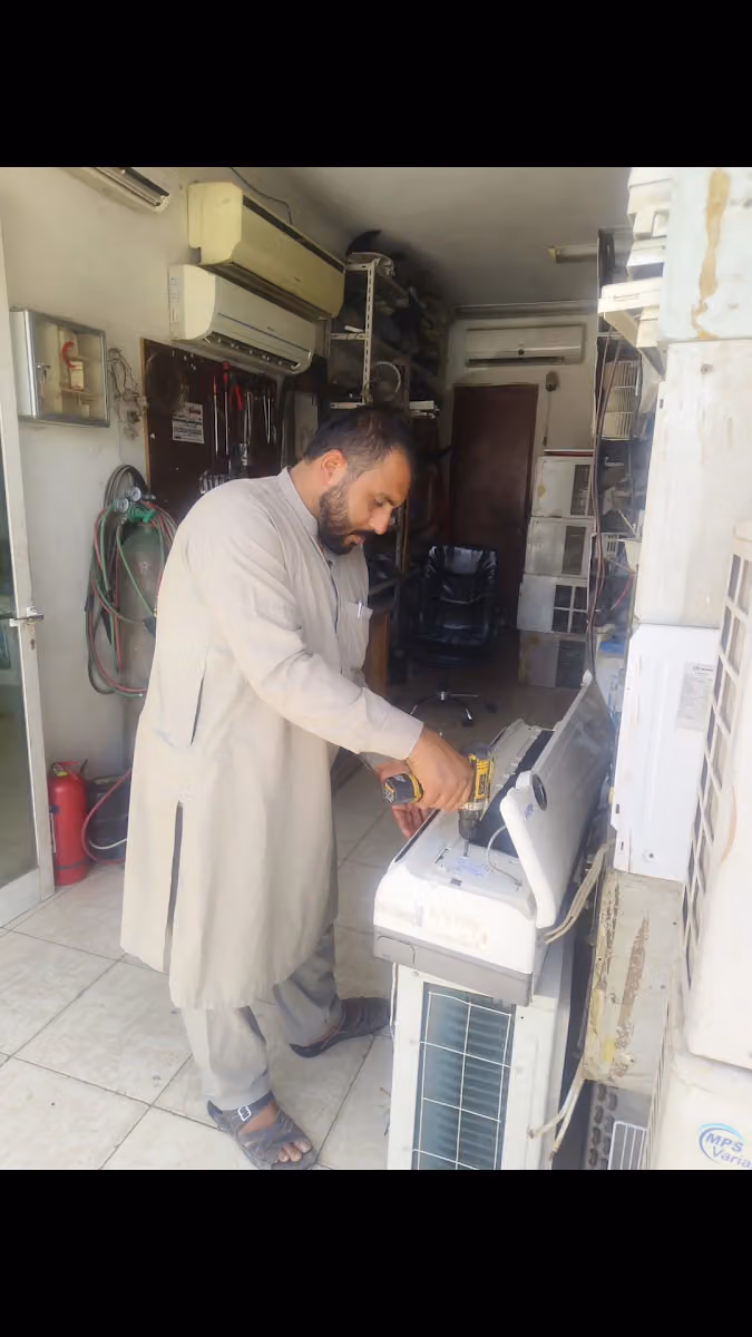 منيرة للتبريد والتكييف