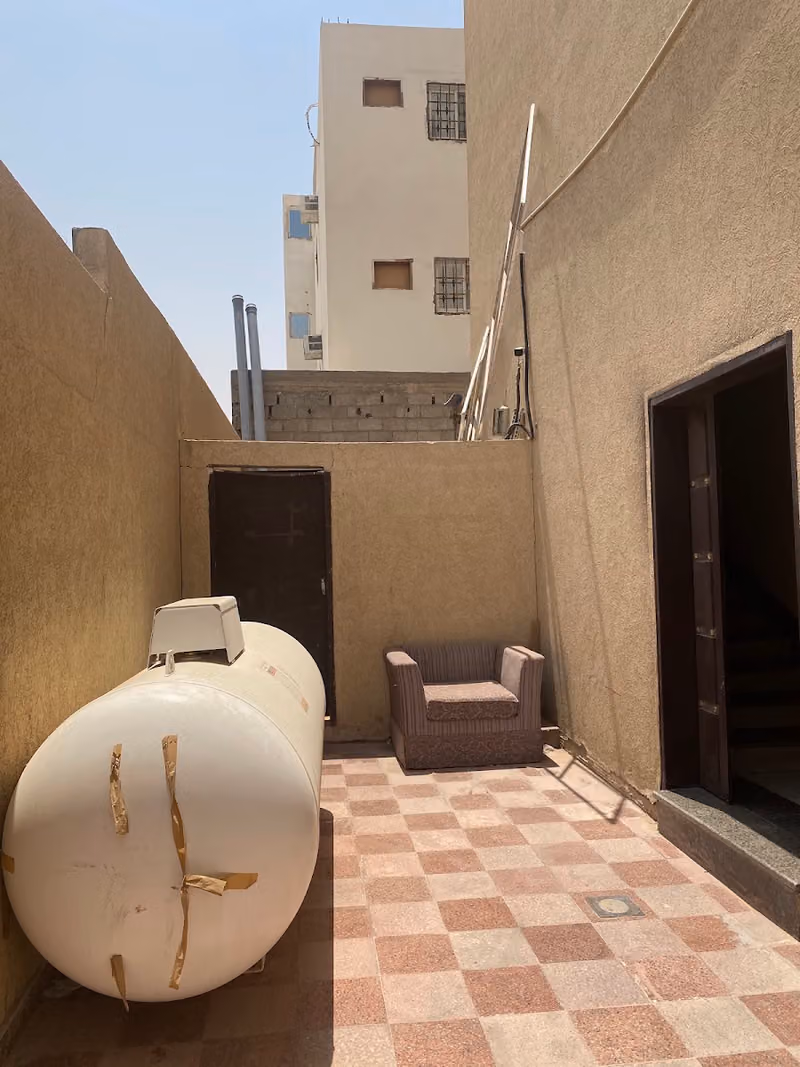 مجمع خريص