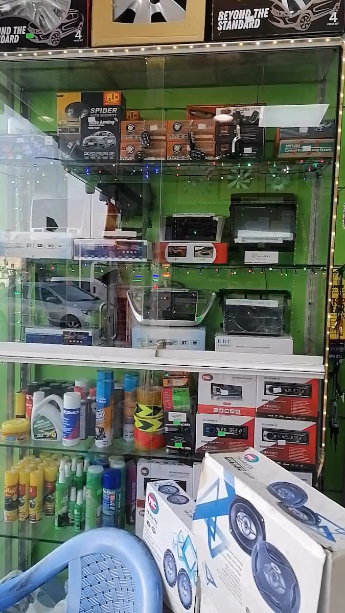 Mollah's car stereo & Accecories شاشة ستيريو للسيارة وملحقاتها