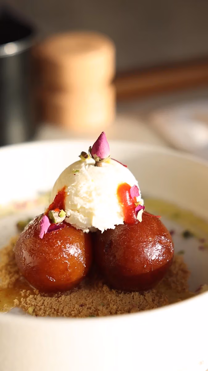 MOLO | indian cuisine | 60 Avenue