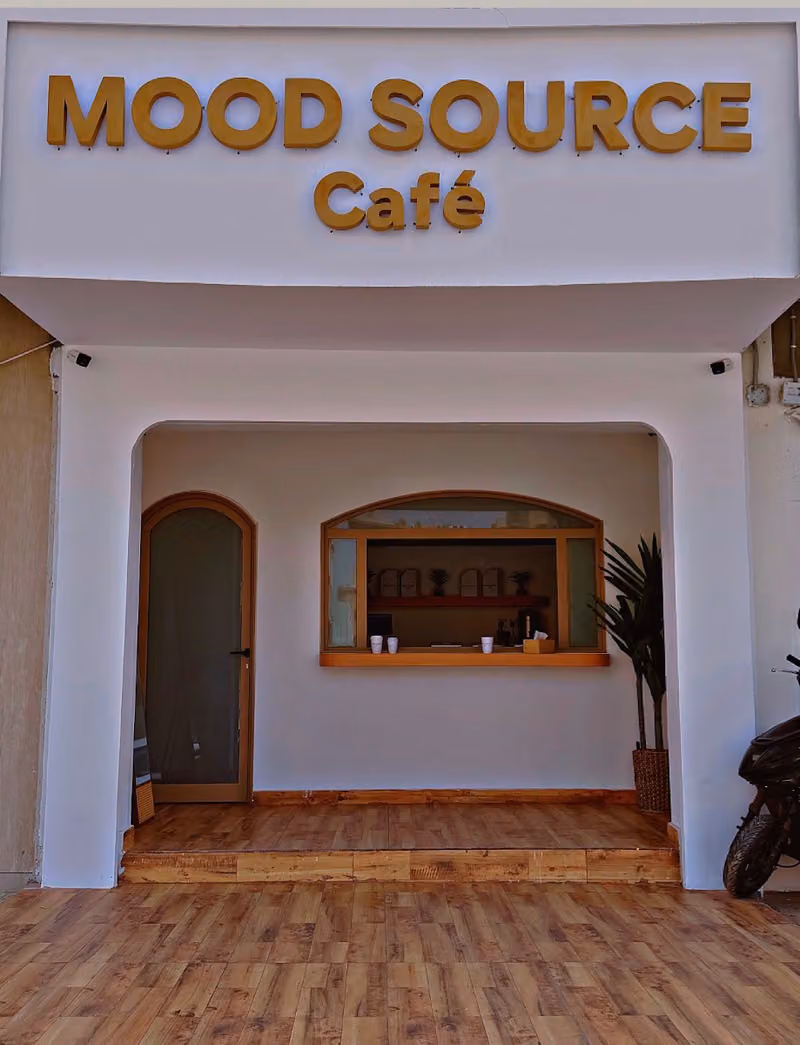 Mood Source Café