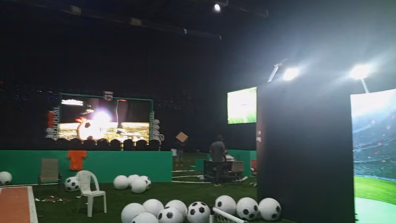 Moon event supplier