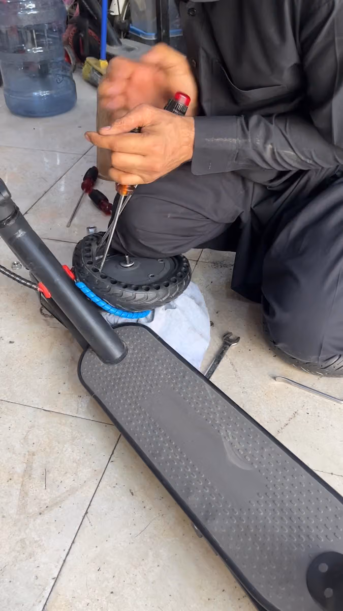 Motorcycle Bicycle And Electric Scooter Repair Shopلصيانة الدراجات الناريه والهوائيه والكهربائية