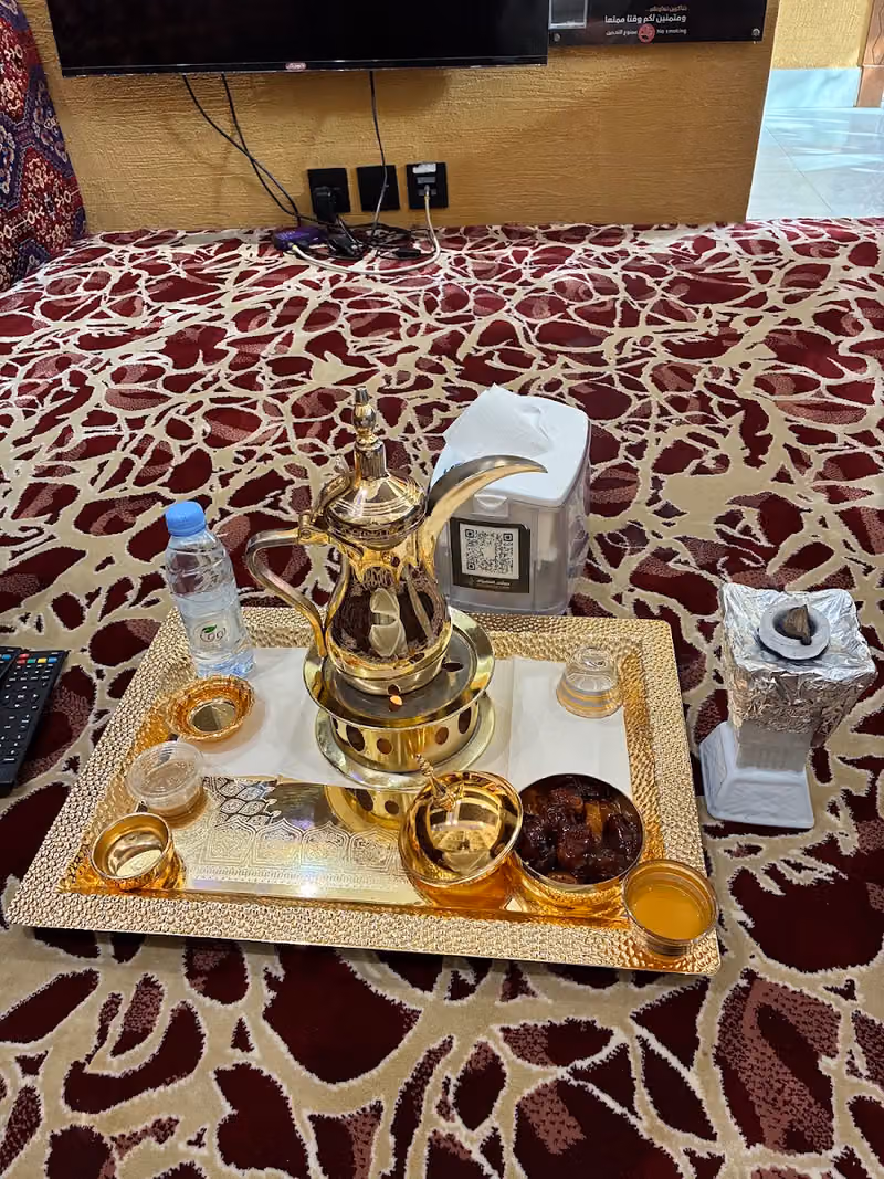 مقهى مجلس المضياف