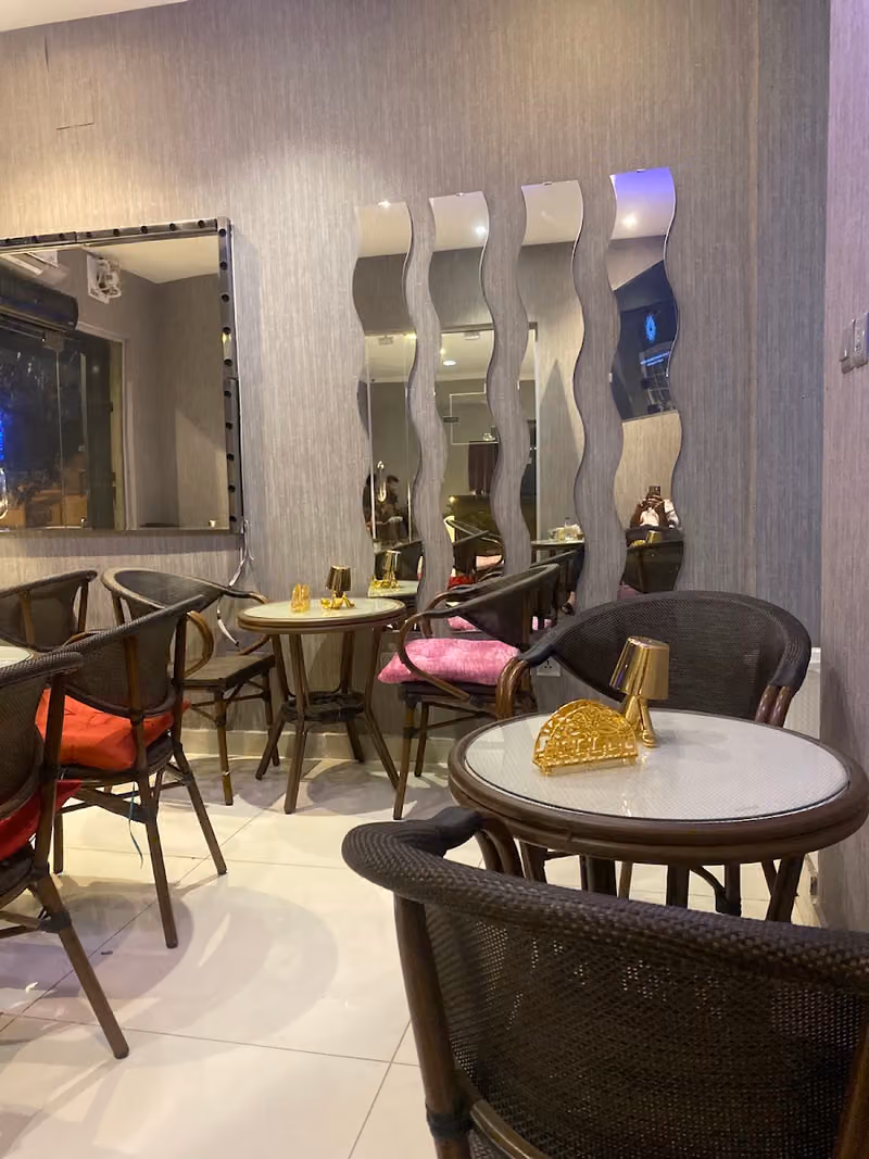 SHAFAQ CAFE