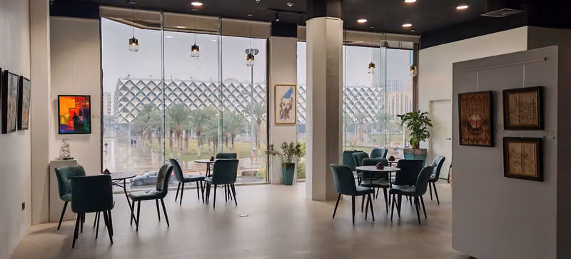 مقهى وهج اللون Whj Allon Cafe