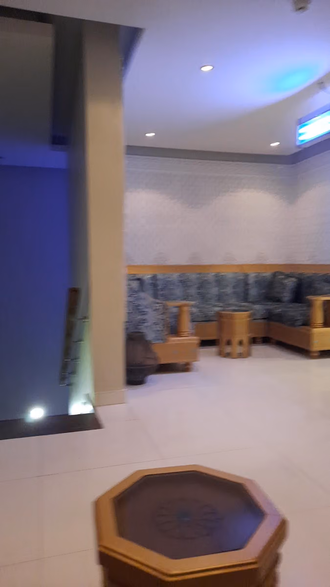 مركز عالم المساج واللياقة الرياضي