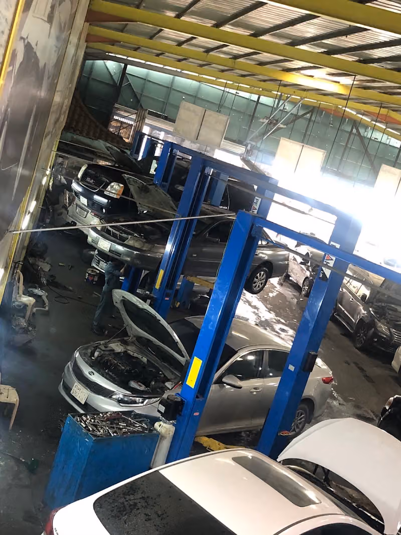 مركز البيان المتميزالحديث لصيانة السيارة