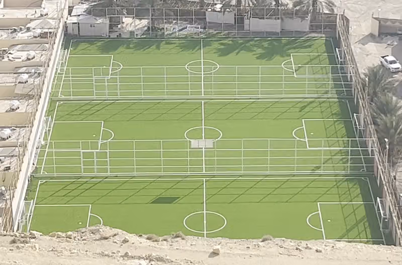 مركز الملاعب الذهبية الرياضي