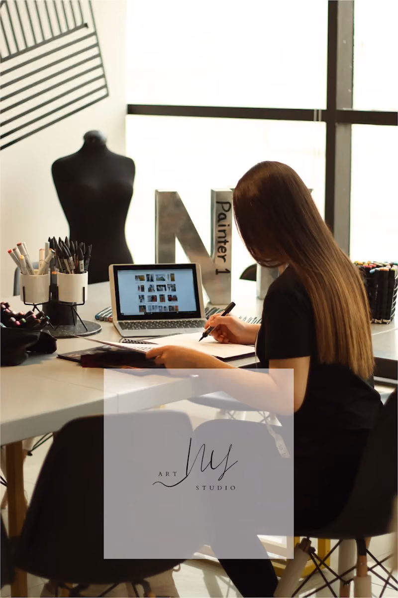 مركز ان واي لتصميم الأزياء