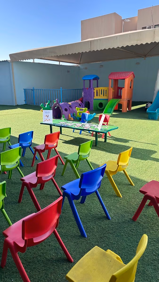 مركز عناية الطفل لضيافة الأطفال