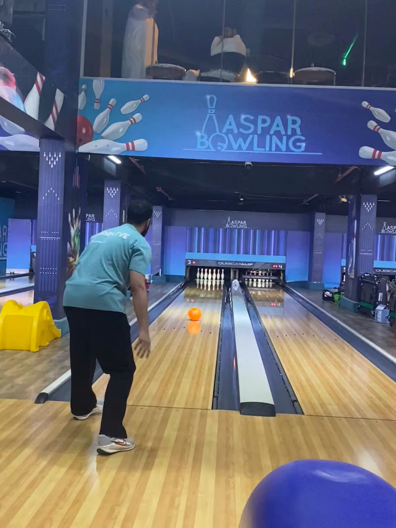 مركز اسبار للبولينق - Aspar Bowling