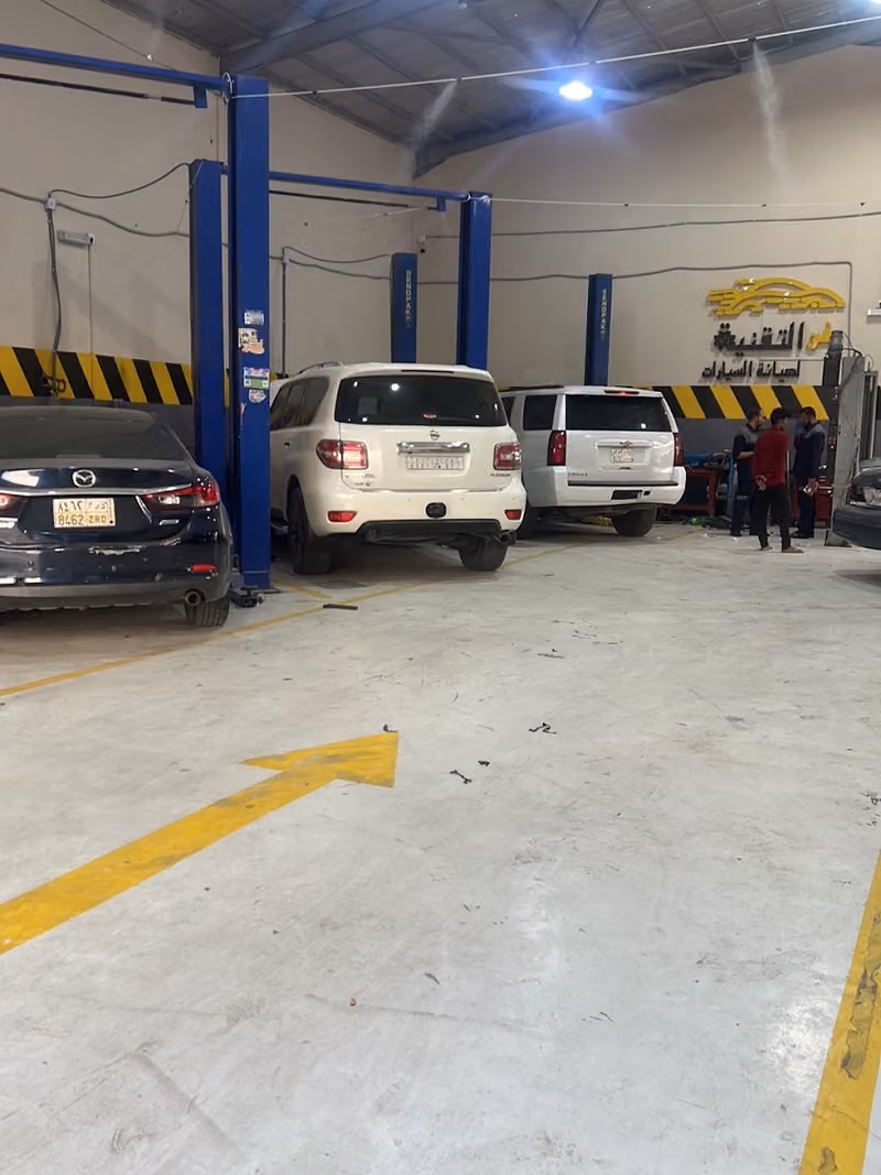 مركز فن التقنية لصيانة السيارات حي الرمال
