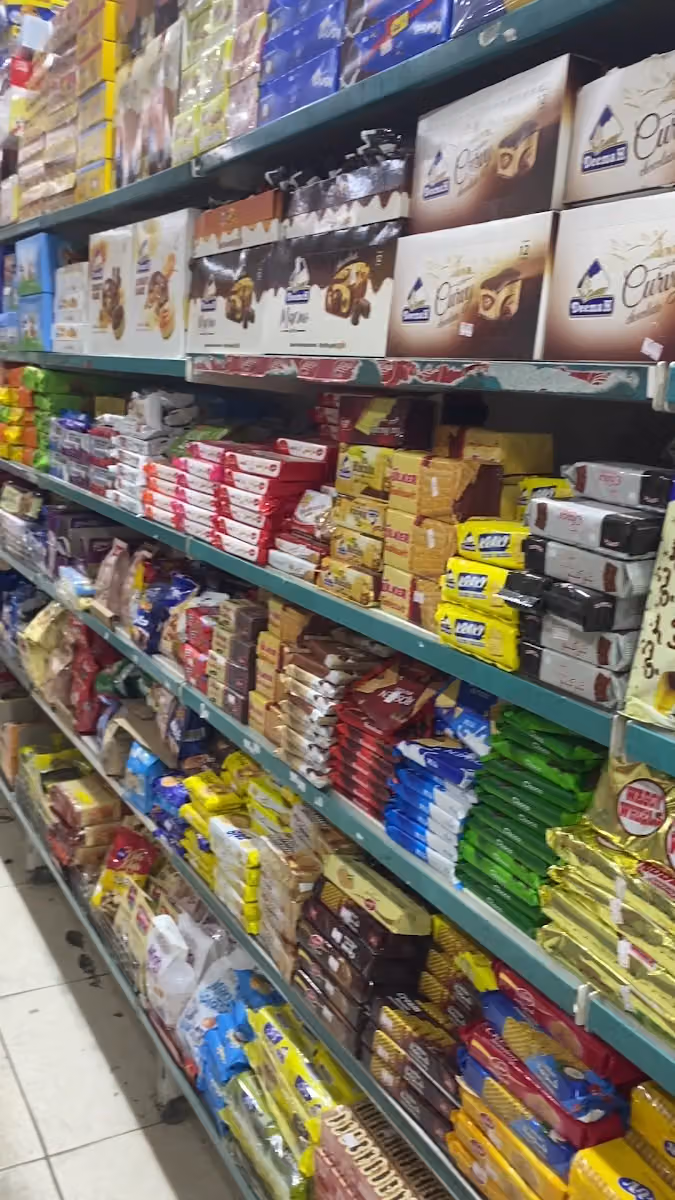 مركز محطة الإسكان للتسوق