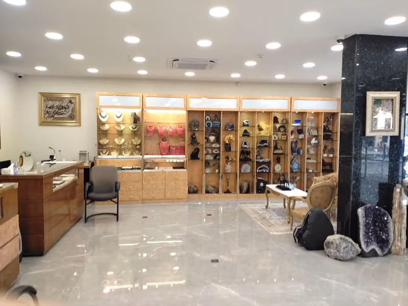 مركز قطع الماس والاحجار الكريمة
