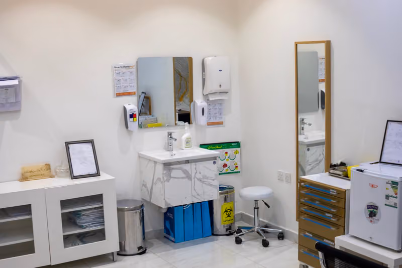 مركز رفال المميز لطب الأسنان و الجلدية Reval Premium Derma & Dental Medical Center