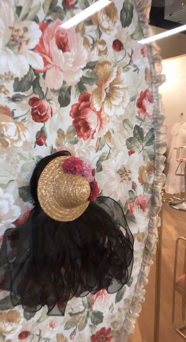 مركزإشراقة الحسناء