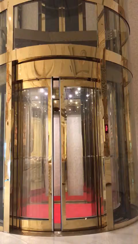 مصاعد سرايا نجد - Saraya Elevator
