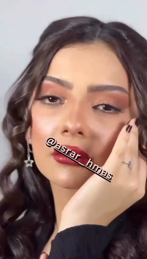مشغل أسرار همس للتزيين النسائي