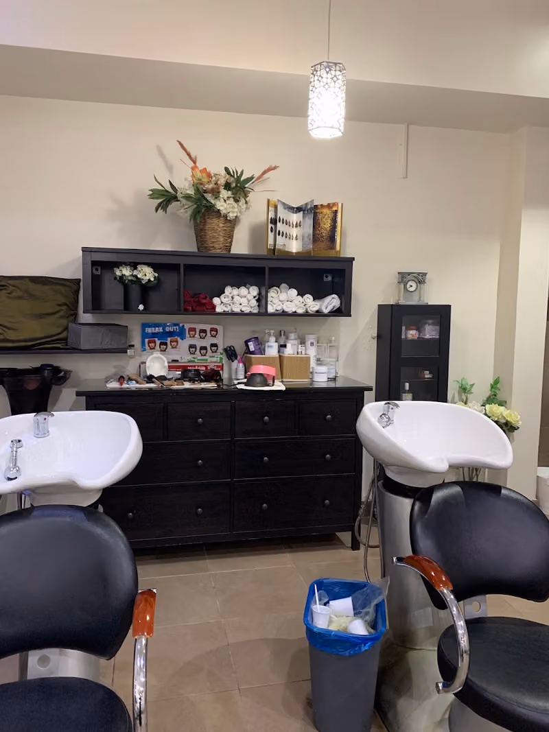 Fnn Aleen Beauty Salon