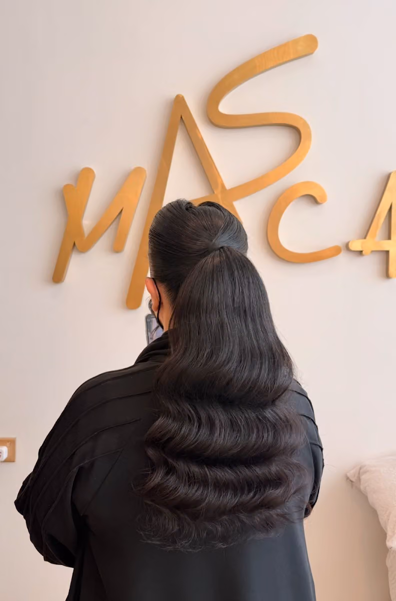 مسكرا للتزيين النسائي