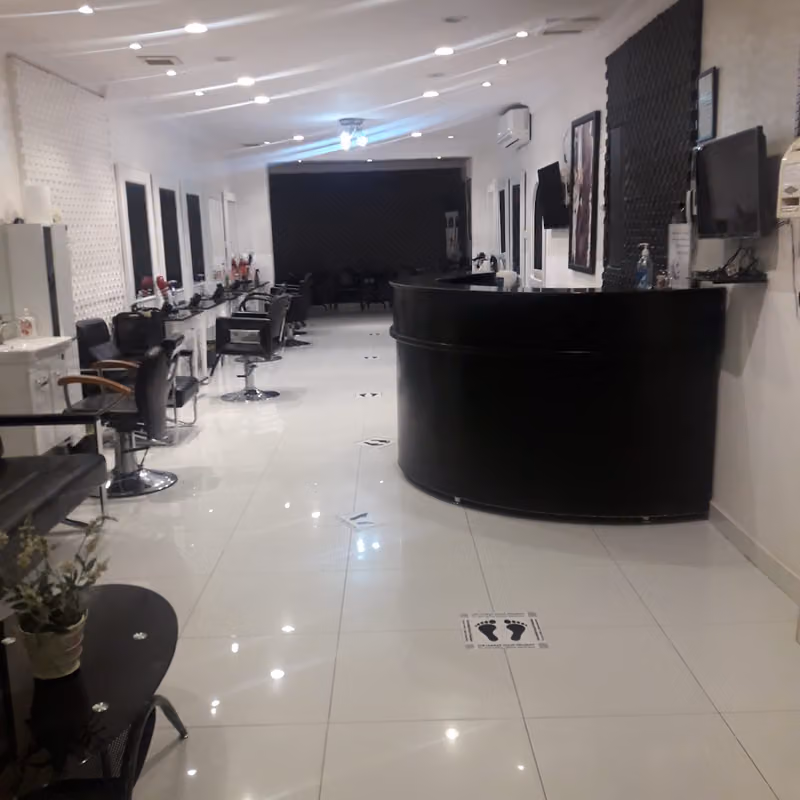 مشغل روعة كرستال للتزيين النسائي العنوان الجديد