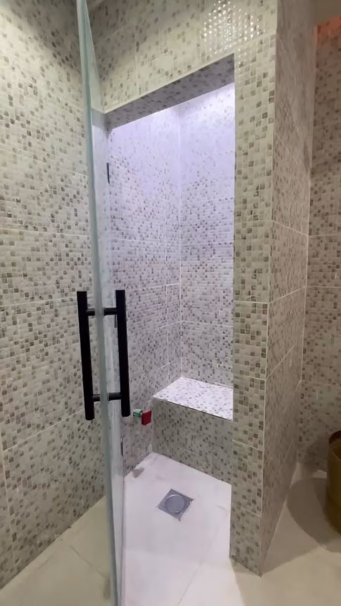 مشغل شجرة الدر للتزيين النسائي
